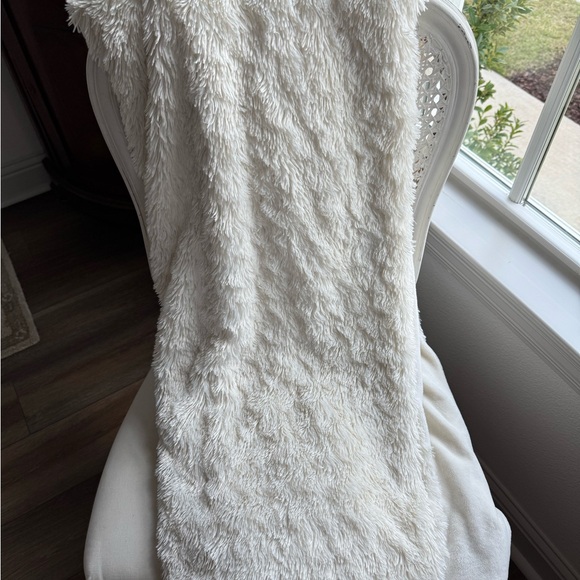 Super soft and luxurious Throw 50x70 - Picture 8 of 8